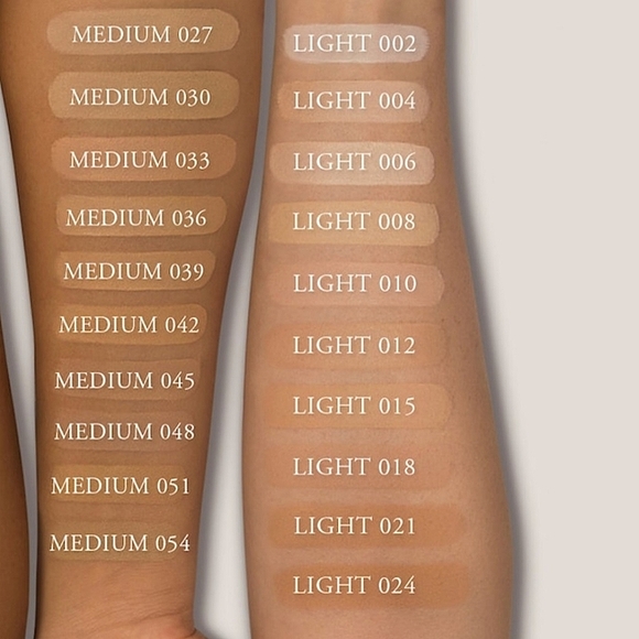 KVD True Portrait Foundation in 008 Light - Picture 2 of 4